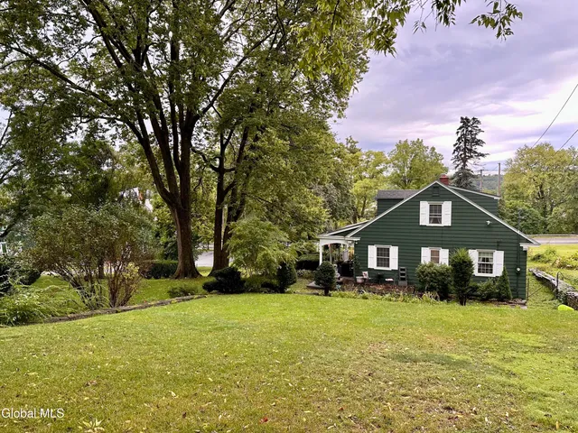 $299,999 | 29 East Grand Street, Palatine Bridge, NY 13428