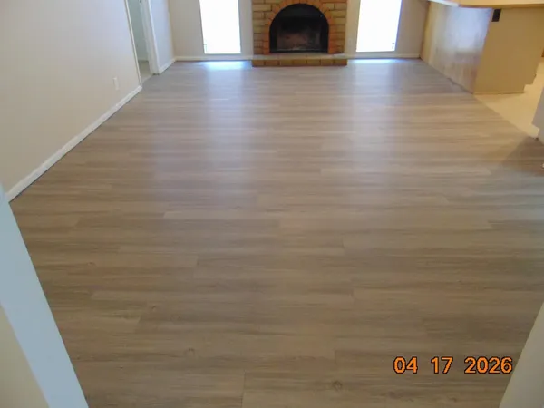 $1,795 | 4027 West Charleston Avenue, Glendale, AZ 85308