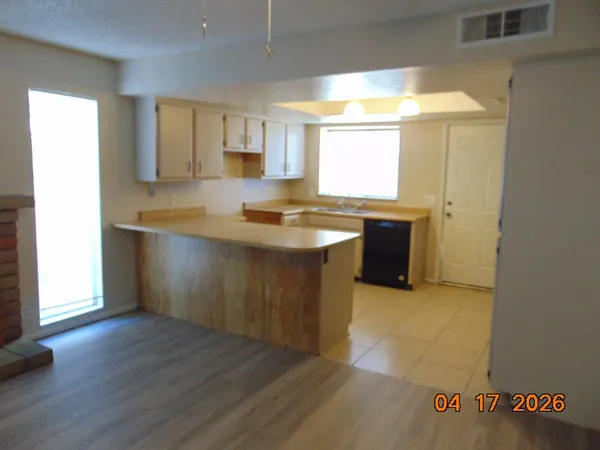 $1,795 | 4027 West Charleston Avenue, Glendale, AZ 85308