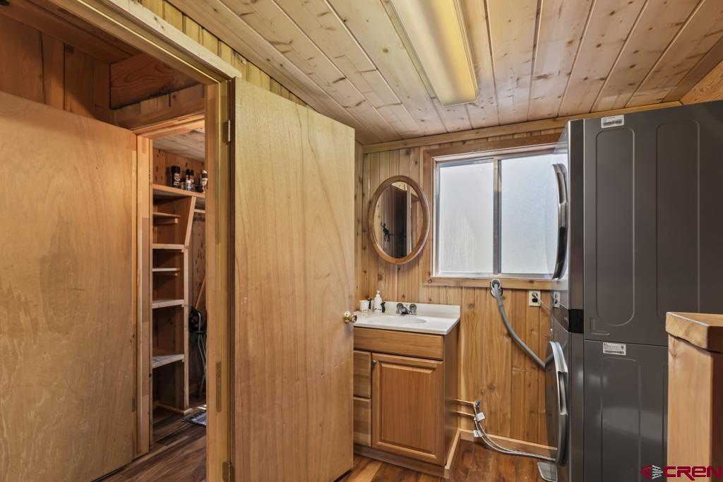 1201 Spruce Road Cimarron, CO 81220 - Photo 19 of 35 a utility room with dryer and washer