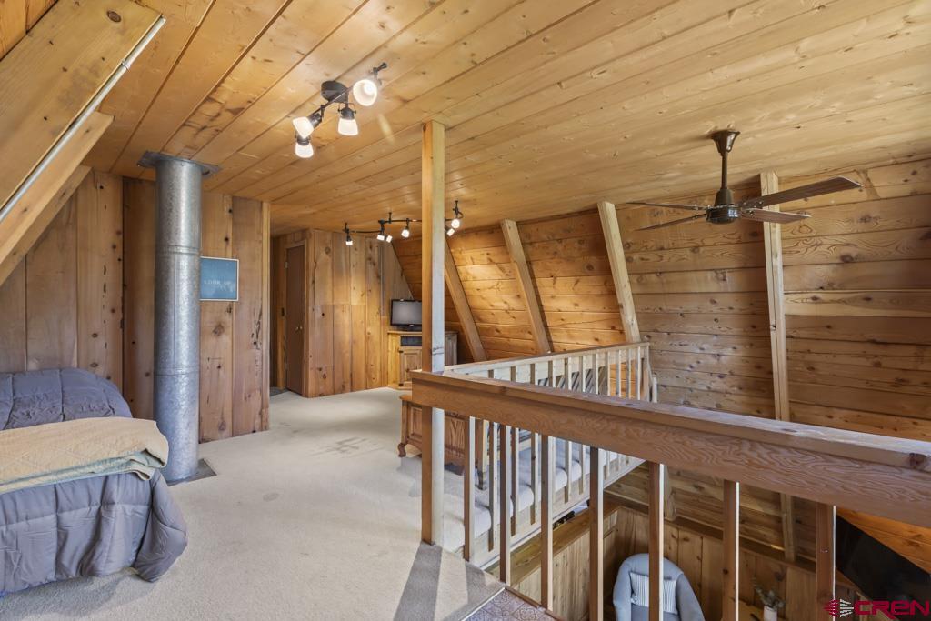 1201 Spruce Road Cimarron, CO 81220 - Photo 23 of 35 a view of a balcony