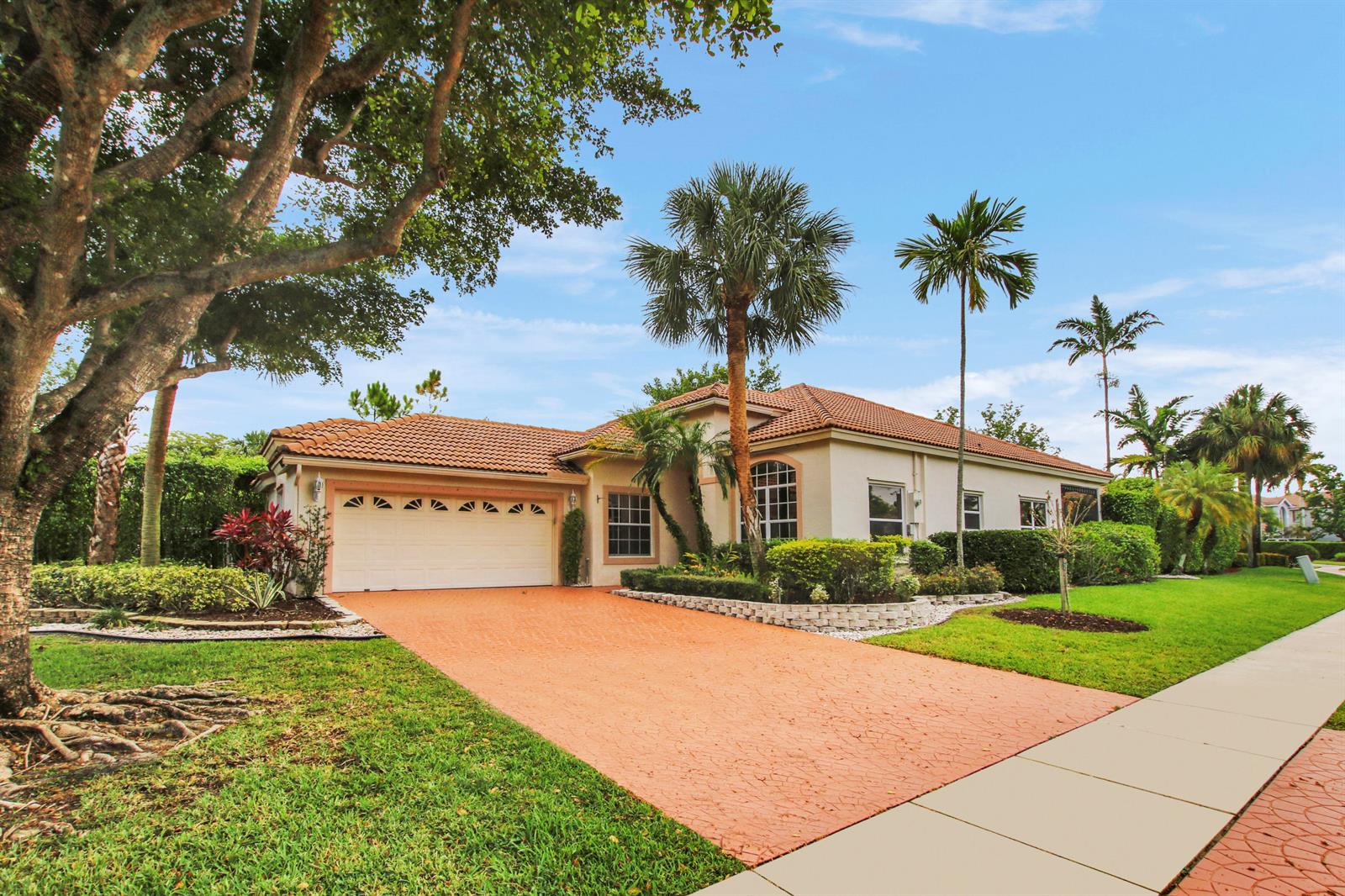 10801 La Salinas Circle Boca Raton, FL 33428 - Photo 1 of 44 House-26