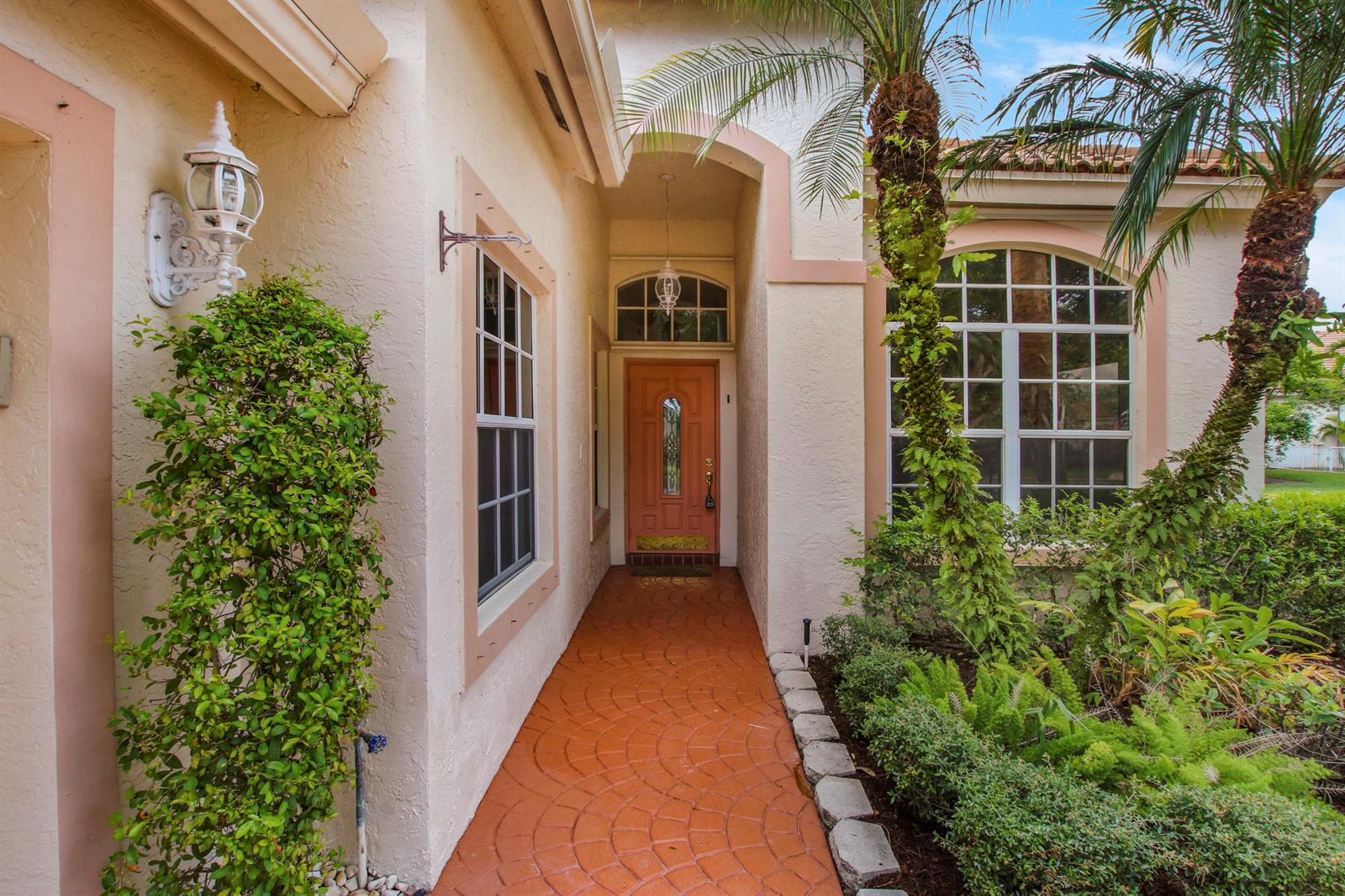 10801 La Salinas Circle Boca Raton, FL 33428 - Photo 3 of 44 House-25