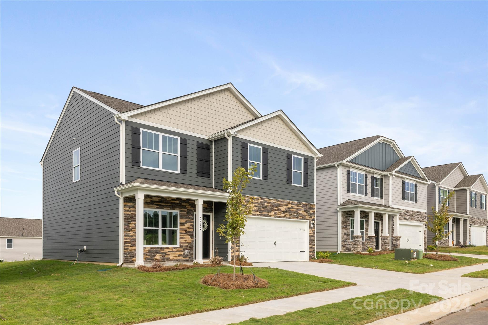 7910 Old Brk Road Sherrills Ford, NC 28673 - Photo 24 of 24 a front view of a house with a yard