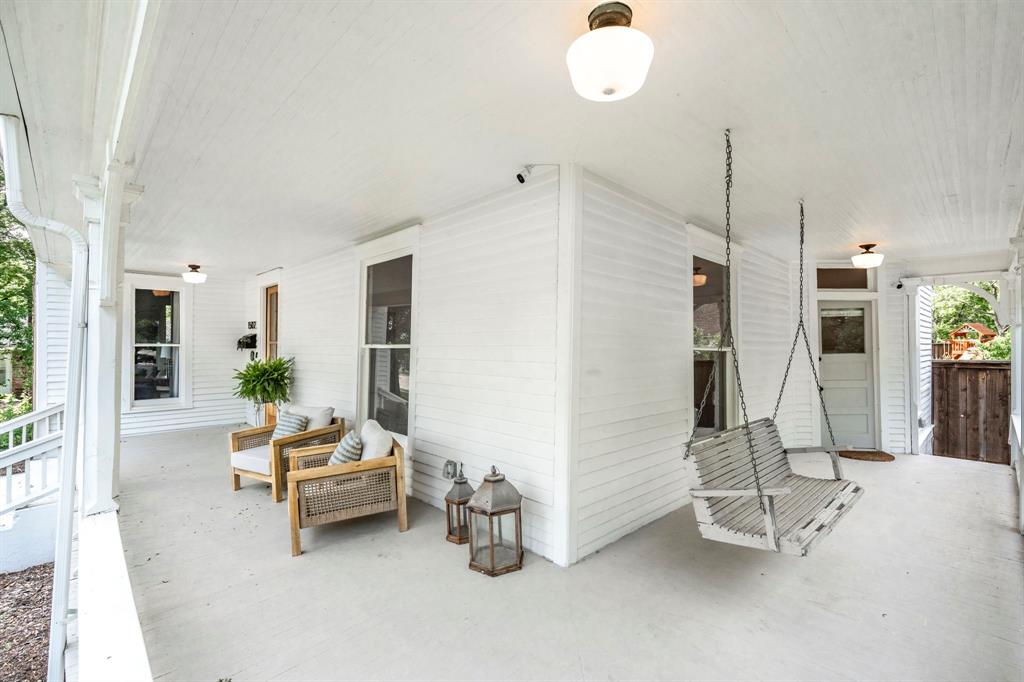 1502 West Virginia Street McKinney, TX 75069 - Photo 4 of 40