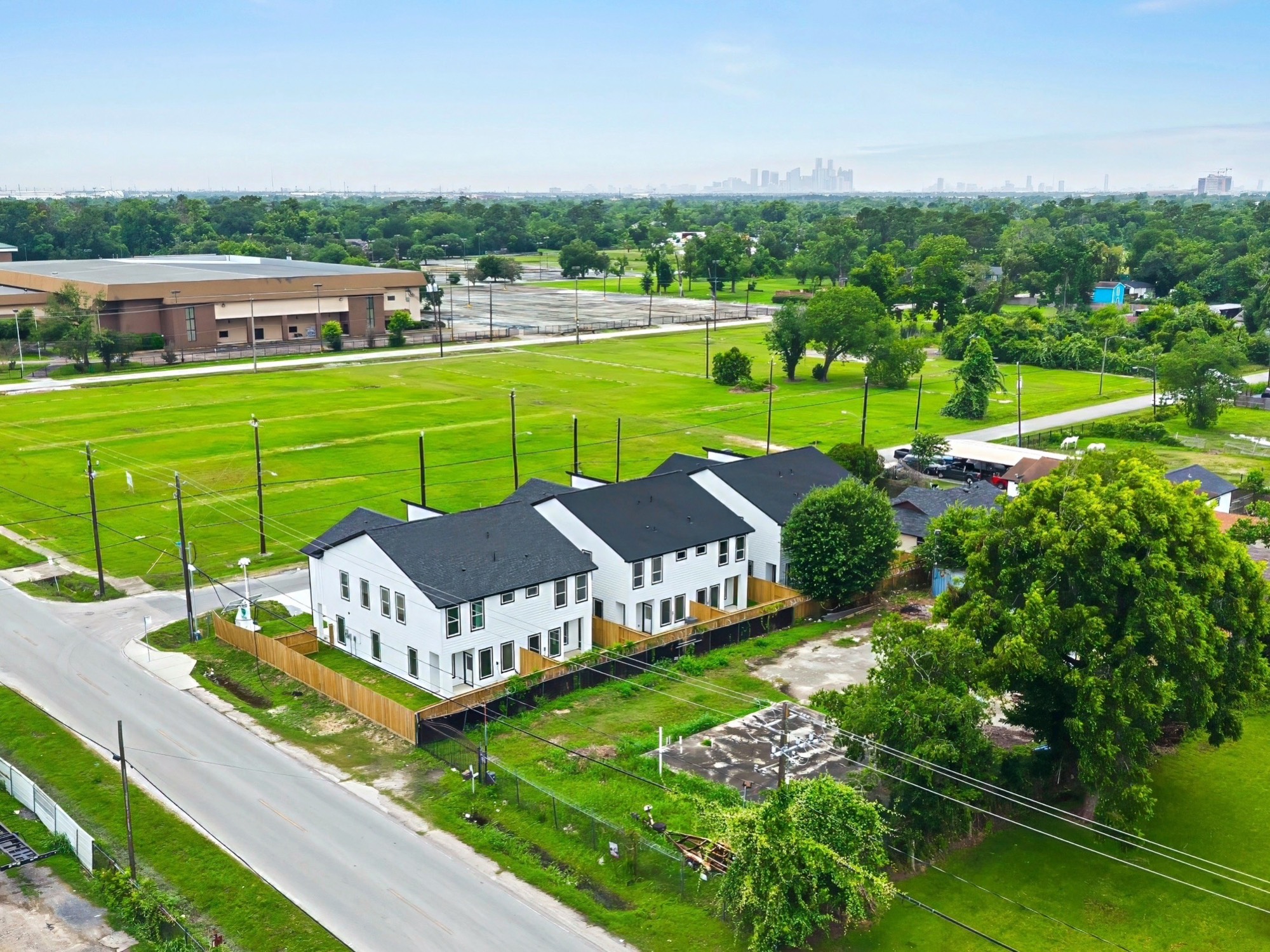 8449 Furray Road Houston, TX 77028 - Photo 14 of 47 Gallery Image 14