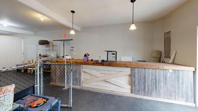 $3,600 | 1638 Highway 9, South Glens Falls, NY 12803