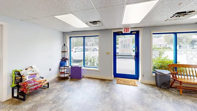 $3,600 | 1638 Highway 9, South Glens Falls, NY 12803