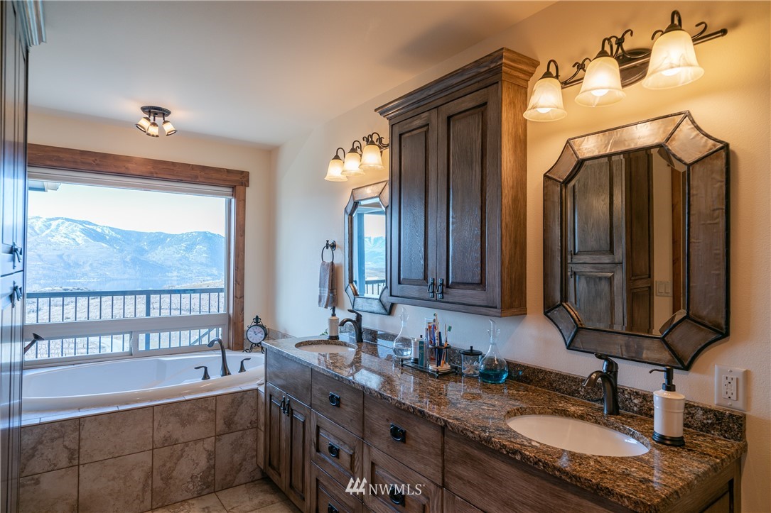 360 Lakayuse Road Manson, WA 98831 - Photo 22 of 40 Gallery Image 22