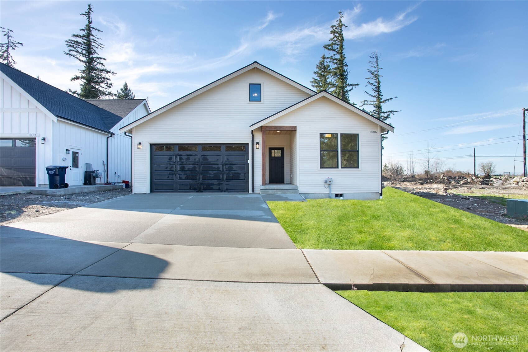 1005 Night Hawk Way Everson, WA 98247 - Photo 2 of 38