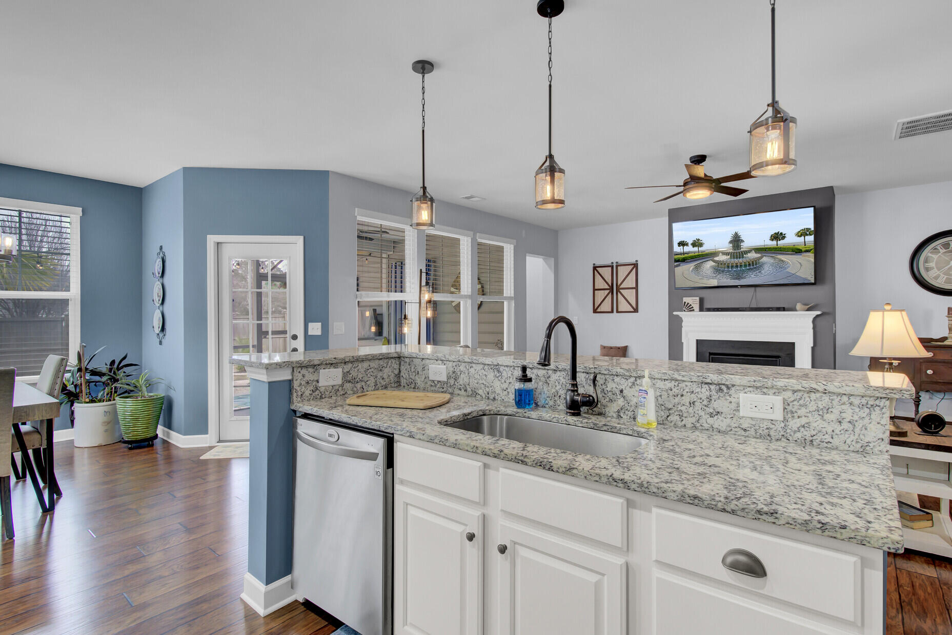412 Black Horse Road Moncks Corner, SC 29461 - Photo 15 of 47 Kitchen 4