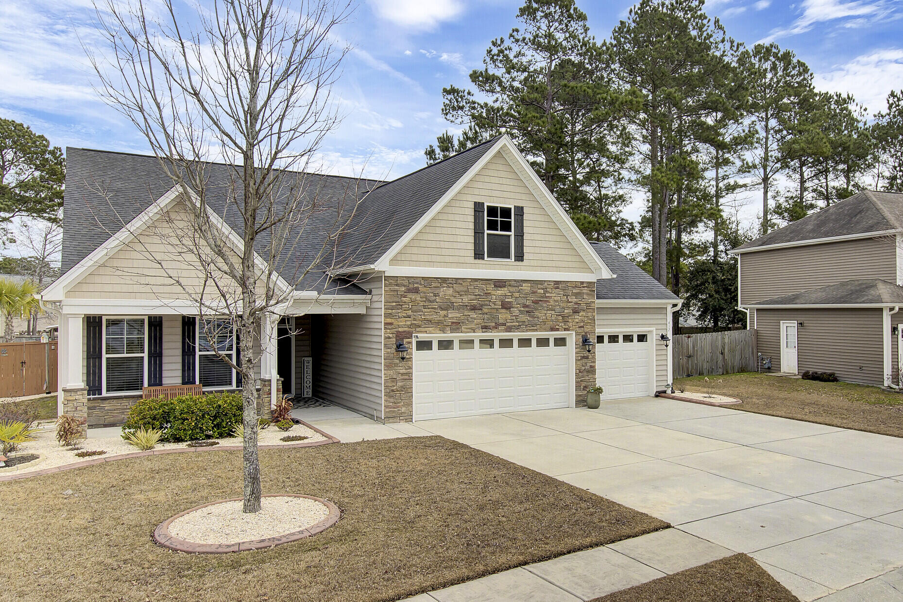 412 Black Horse Road Moncks Corner, SC 29461 - Photo 4 of 47 Front Left