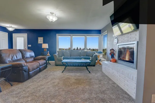 $339,000 | 405 Northeast 7th Street, Fulda, MN 56131