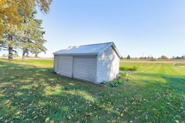 $339,000 | 405 Northeast 7th Street, Fulda, MN 56131