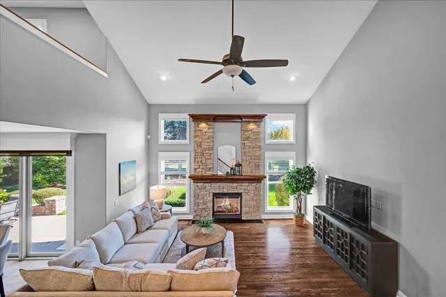 $655,000 | 2803 Luke Road, Bloomington, IL 61704