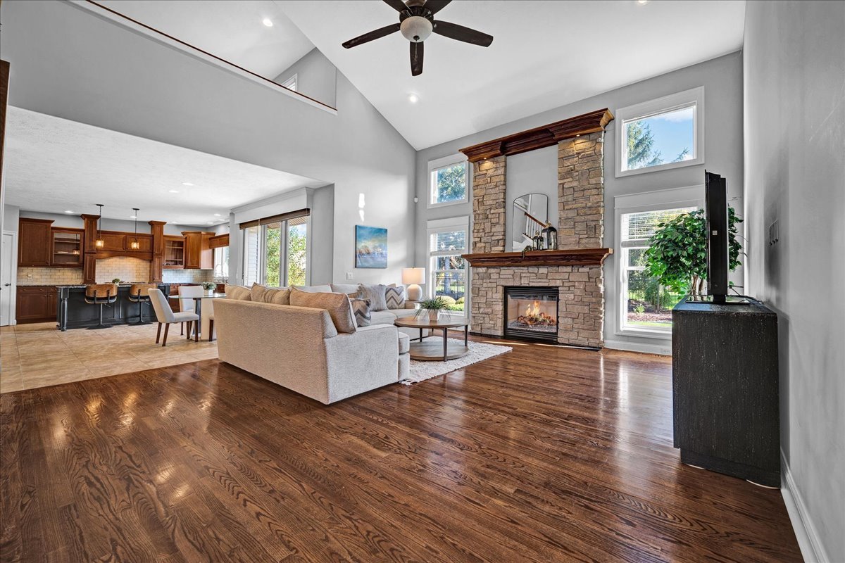 2803 Luke Road Bloomington, IL 61704 - Photo 12 of 72 Gallery Image 12