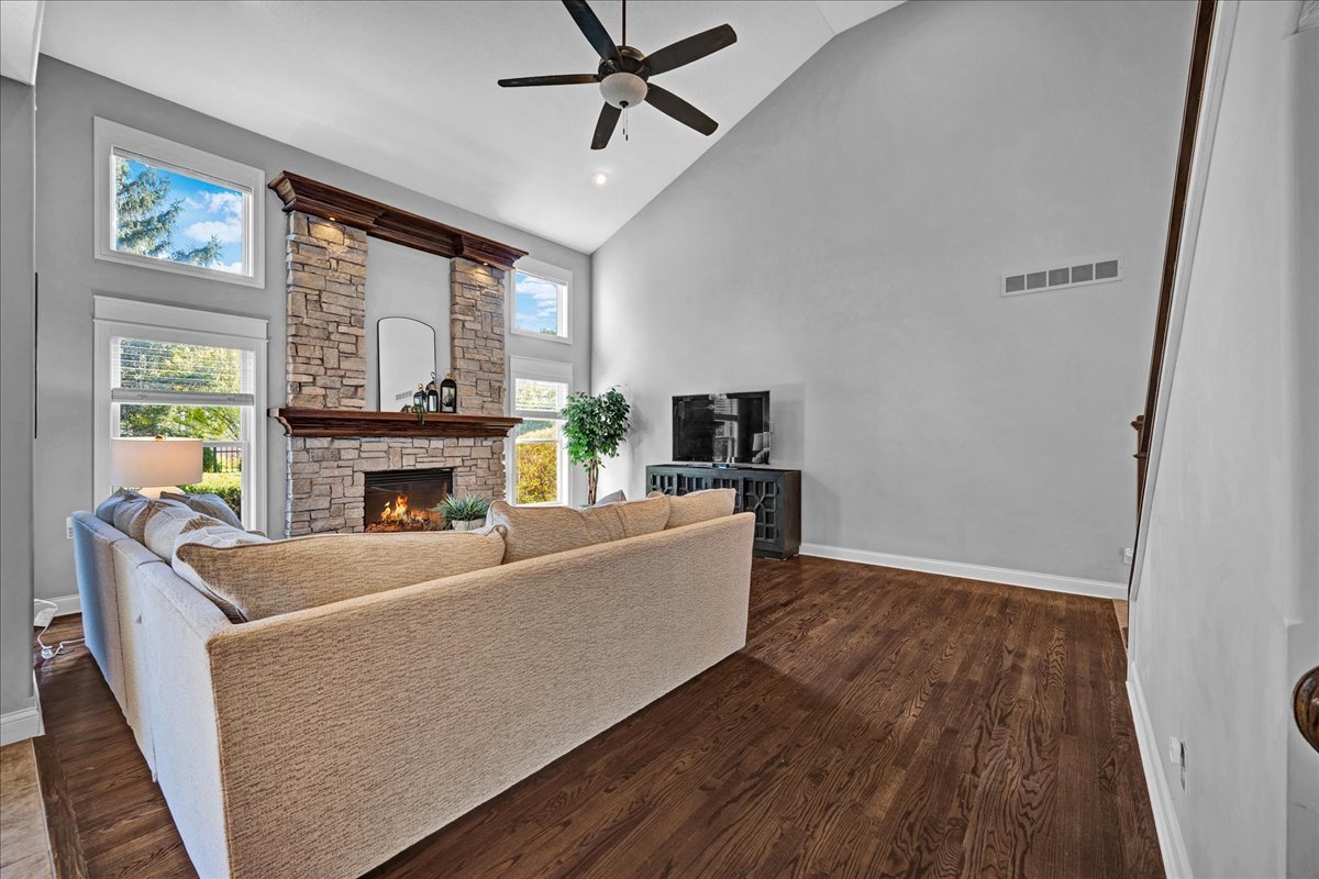 2803 Luke Road Bloomington, IL 61704 - Photo 13 of 72 Gallery Image 13