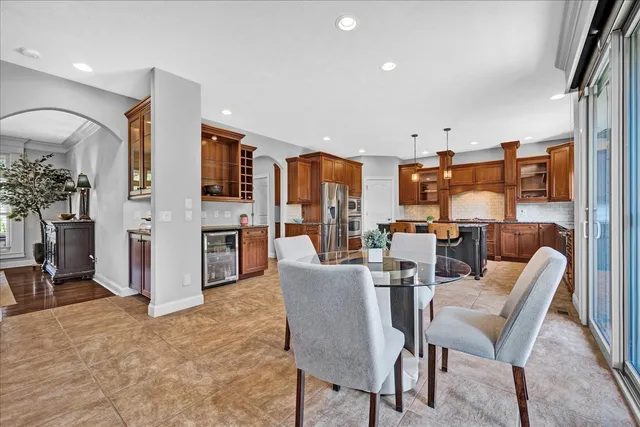 $655,000 | 2803 Luke Road, Bloomington, IL 61704