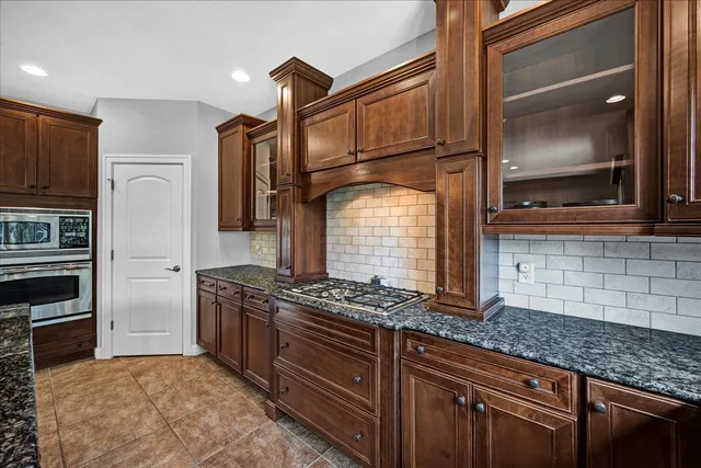 $655,000 | 2803 Luke Road, Bloomington, IL 61704