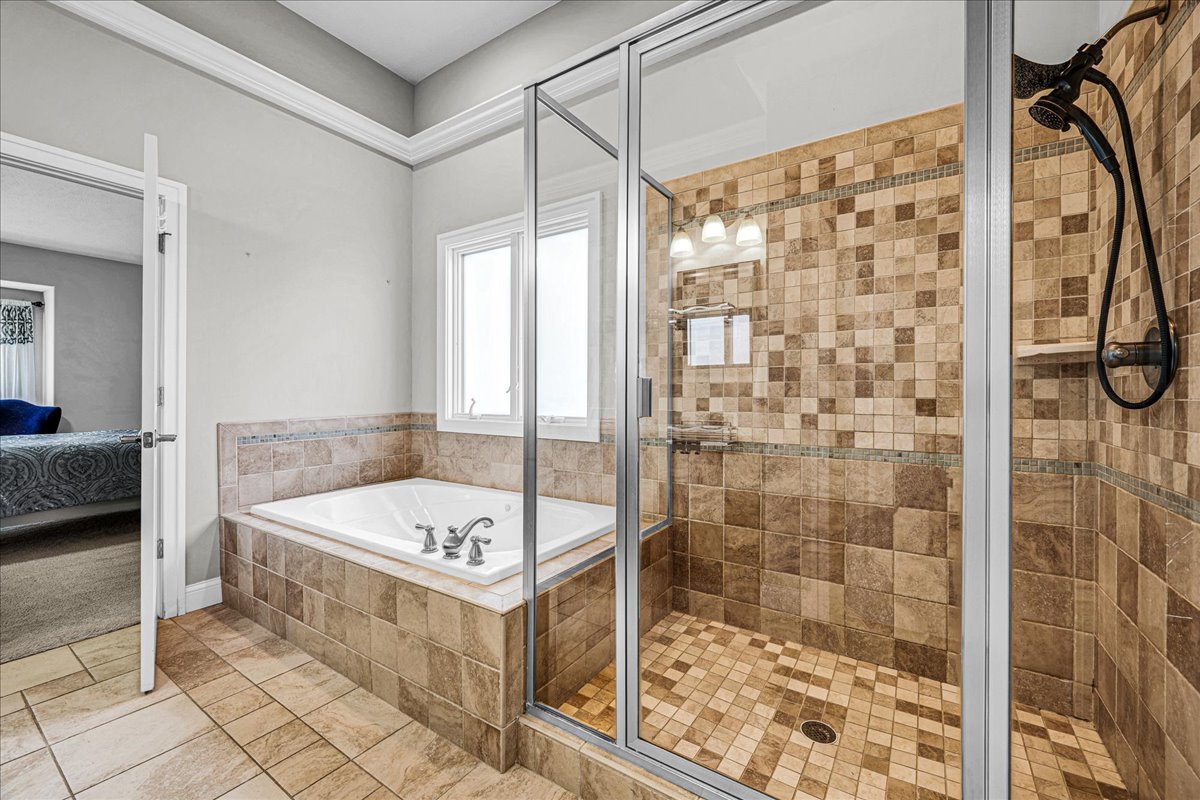 2803 Luke Road Bloomington, IL 61704 - Photo 30 of 72 Gallery Image 30