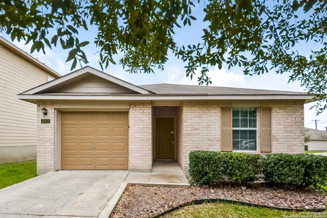 $1,340 | 5503 Hidden Canyon, San Antonio, TX 78252