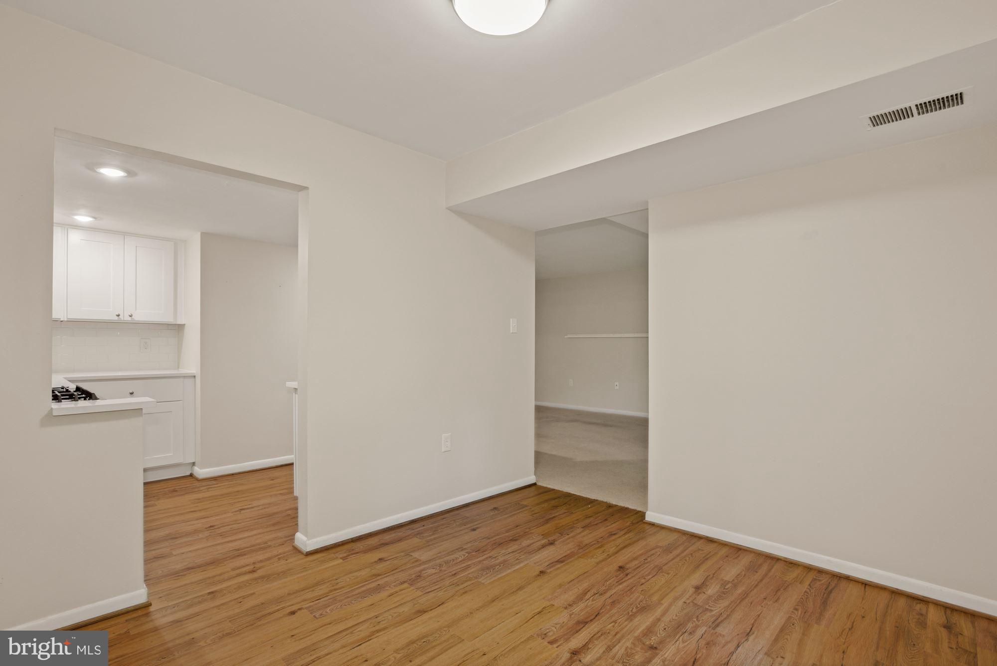 1524 Northgate Square, Unit 152411B Reston, VA 20190 - Photo 7 of 17