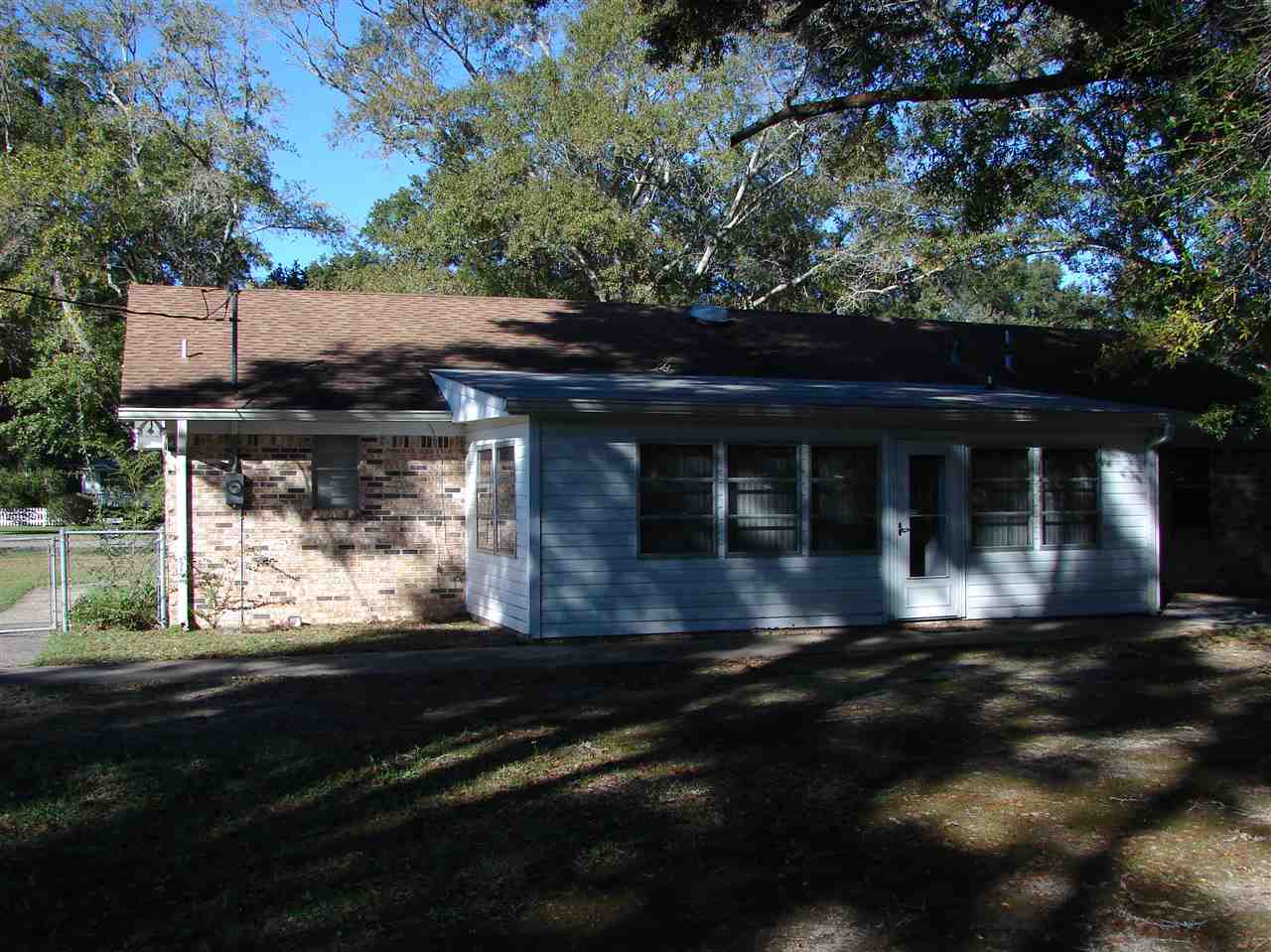 421 West Berry Avenue Foley, AL 36535 - Photo 8 of 27