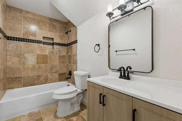 $650,000 | 5214 Matagorda Bay Court, Rowlett, TX 75089