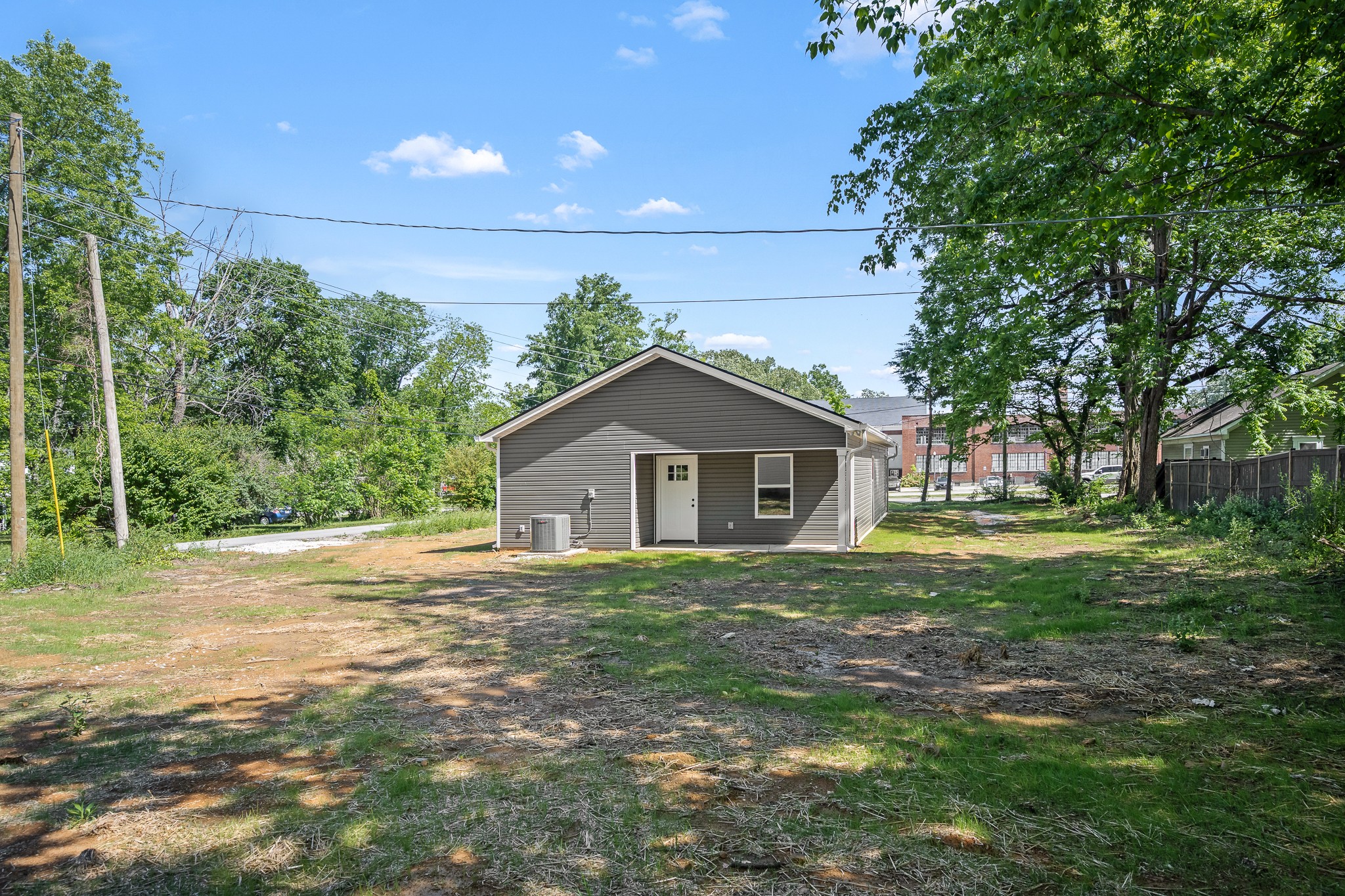 208 West Decherd Street Tullahoma, TN 37388 - Photo 26 of 31