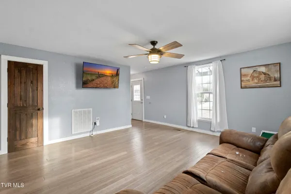 $250,000 | 2512 Old Parrottsville Highway, Parrottsville, TN 37843