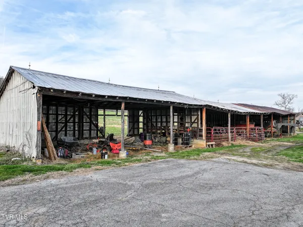 $250,000 | 2512 Old Parrottsville Highway, Parrottsville, TN 37843