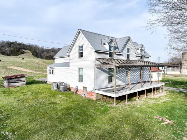 $250,000 | 2512 Old Parrottsville Highway, Parrottsville, TN 37843