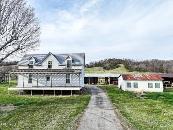 $250,000 | 2512 Old Parrottsville Highway, Parrottsville, TN 37843