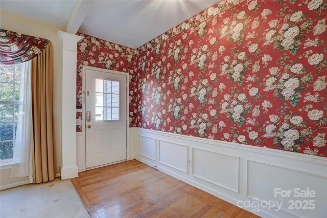 a view of an entryway