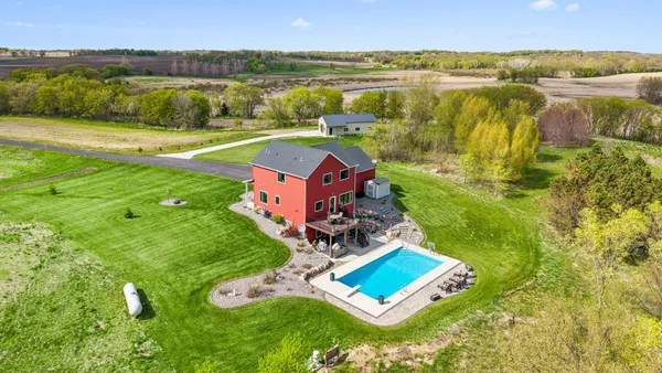 $1,150,000 | 1744 County Road 7 Northwest, Maple Lake, MN 55358