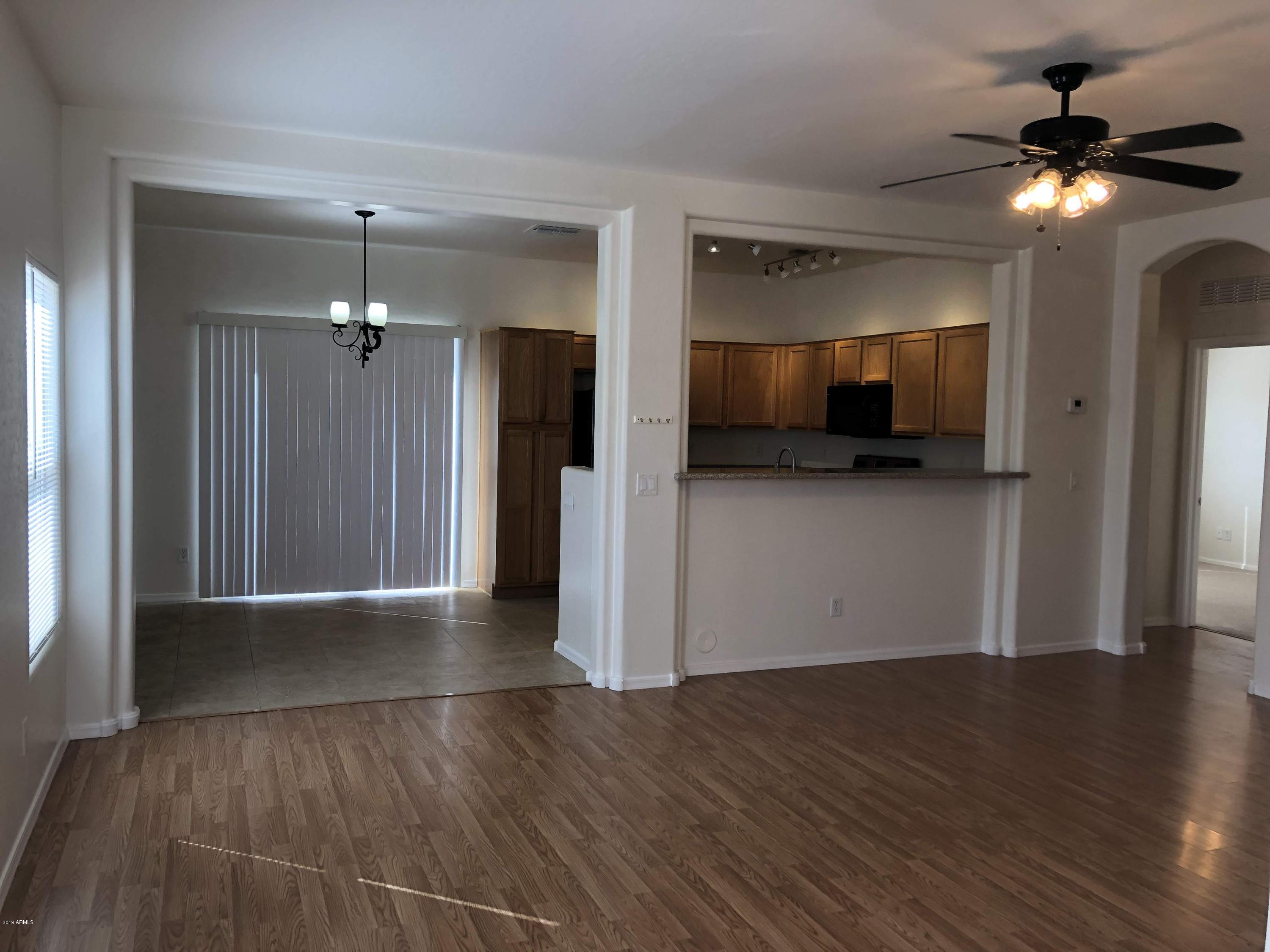 15369 West Acapulco Lane Surprise, AZ 85379 - Photo 4 of 28 IMG_3157