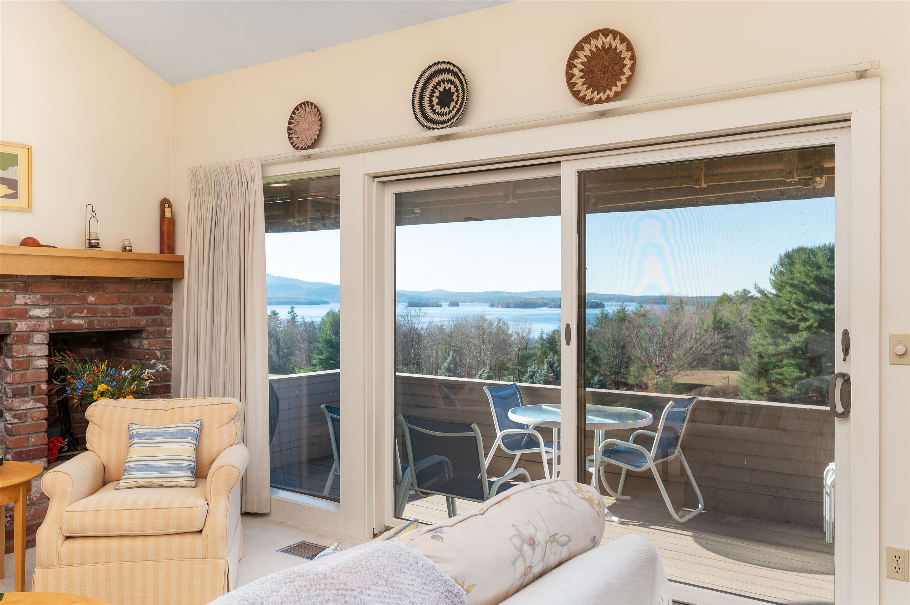 8 Topside Road, Unit 4 Moultonborough, NH 03254 - Photo 3 of 39