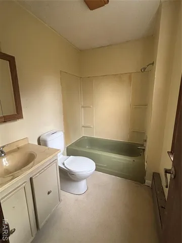 $280,000 | 1436 Highway 140, Smithboro, IL 62284