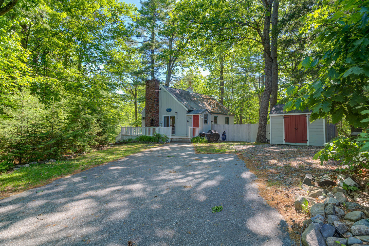 4 Crescent Lane Raymond, ME 04071 - Photo 1 of 56 4 Crescent Ln Raymond ME 04071-large-002