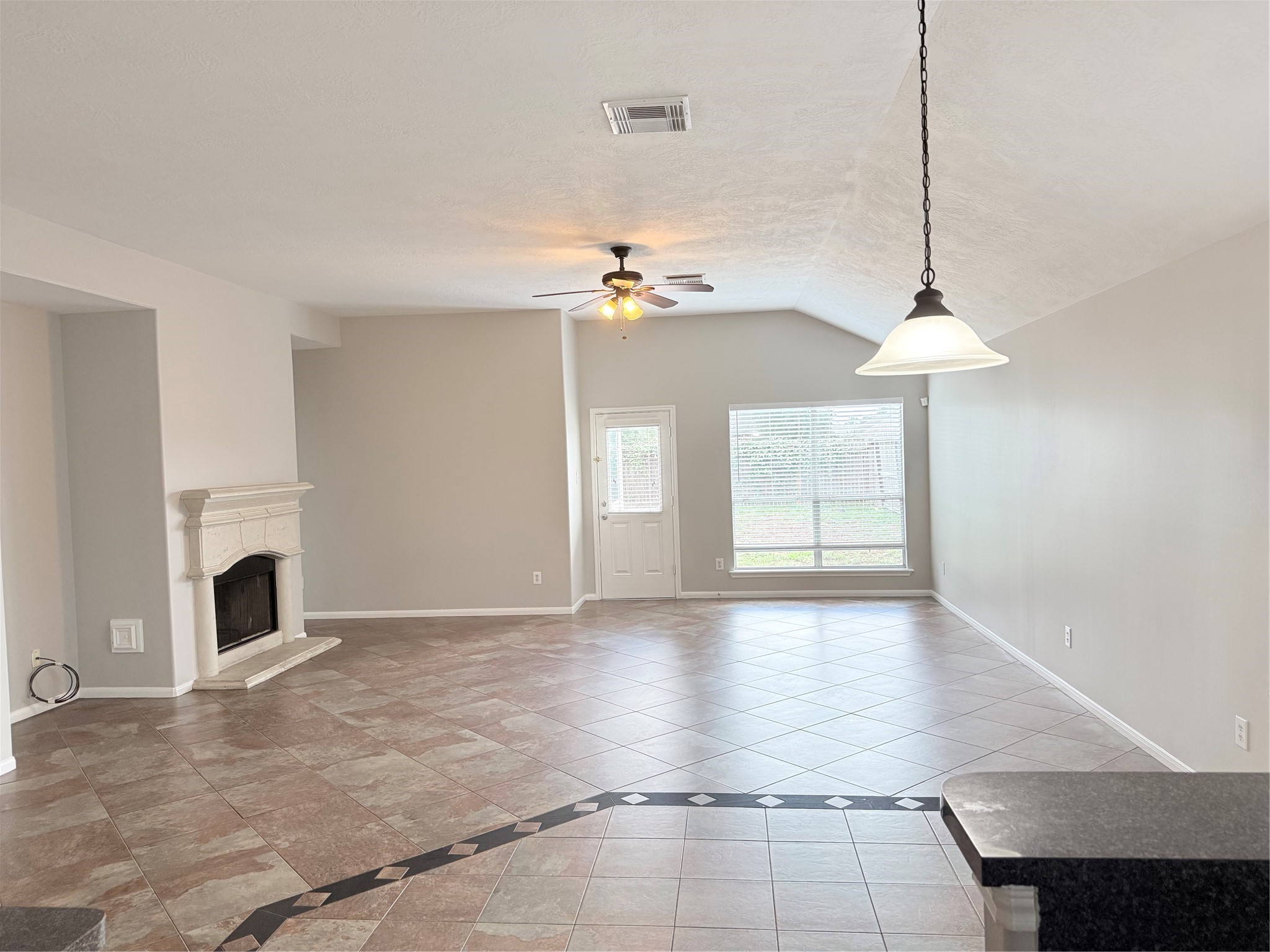 21514 Juniper Meadows Drive Spring, TX 77388 - Photo 13 of 35 21514 Juniper Meadow Living Room