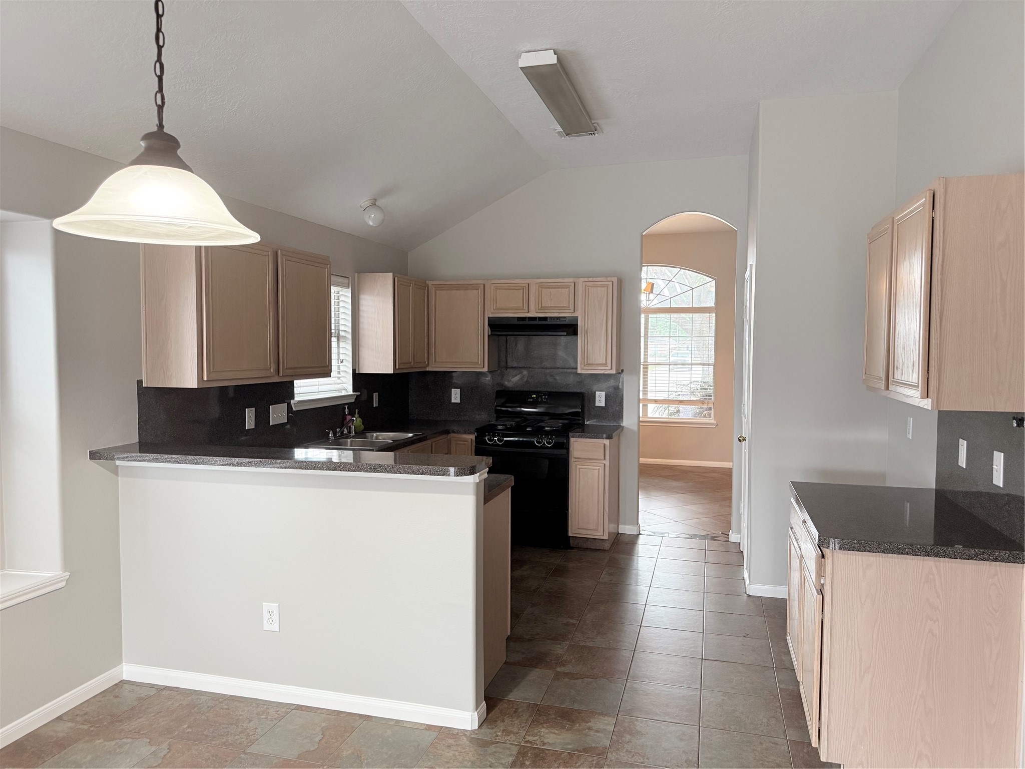 21514 Juniper Meadows Drive Spring, TX 77388 - Photo 8 of 35 21514 Juniper Meadow Kitchen