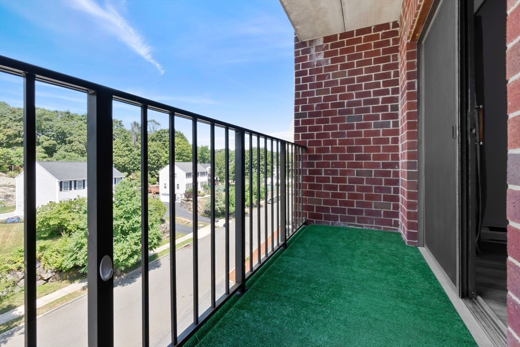 133 Franklin Street, Unit 503 Stoneham, MA 02180 - Photo 19 of 23