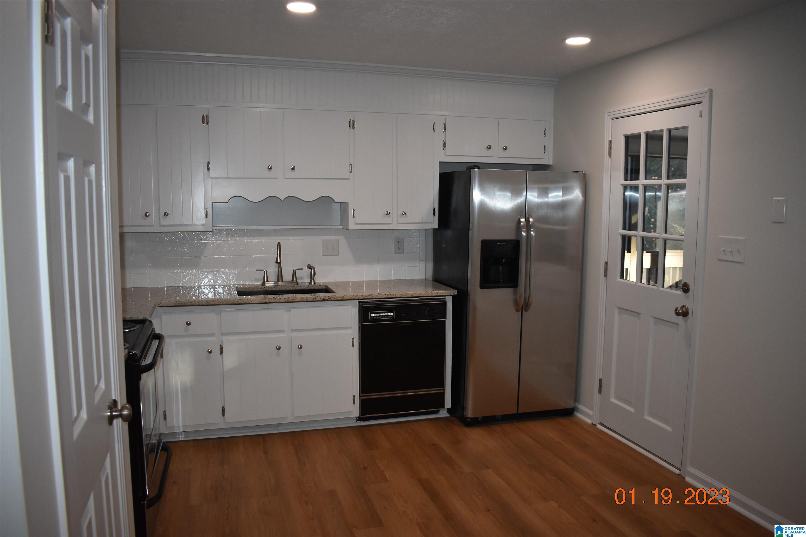 2487 Martin Road Birmingham, AL 35235 - Photo 5 of 21