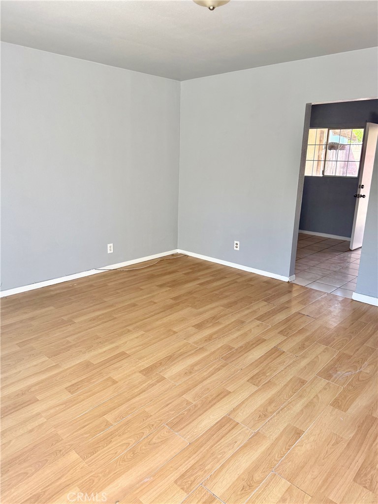 12931 Fourth Street Chino, CA 91710 - Photo 20 of 34 a view of empty room with window