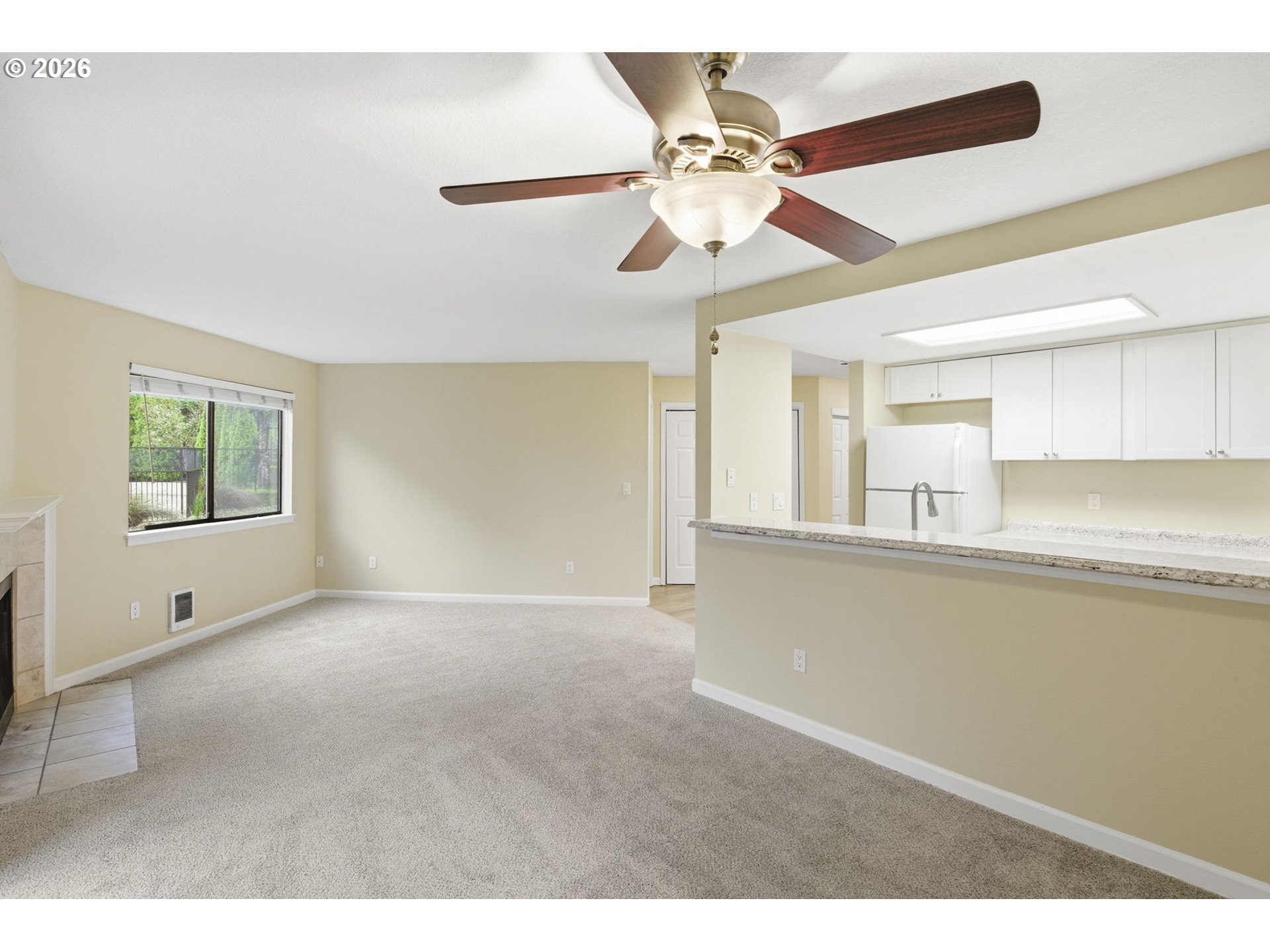 9842 Southeast Talbert Street Clackamas, OR 97015 - Photo 18 of 36 Great Room