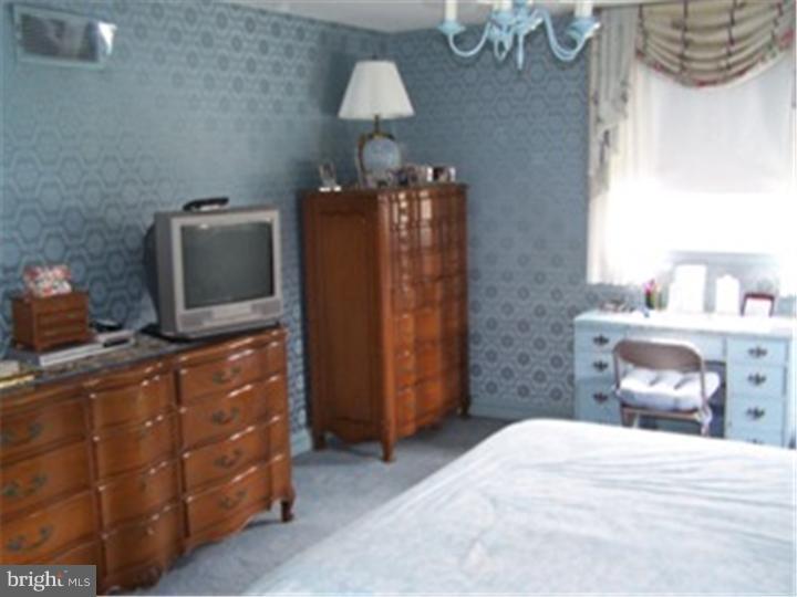 1728 Tyson Road Havertown, PA 19083 - Photo 13 of 25 Bedroom - Main