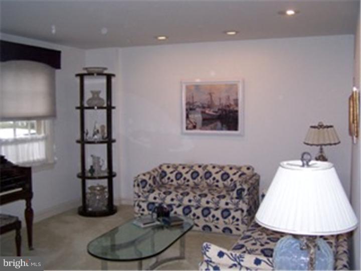 1728 Tyson Road Havertown, PA 19083 - Photo 3 of 25 Living Room