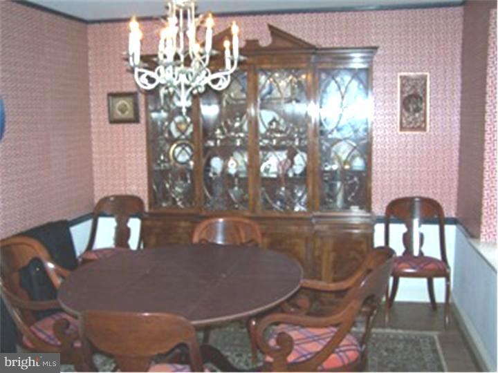 1728 Tyson Road Havertown, PA 19083 - Photo 6 of 25 Dining Room