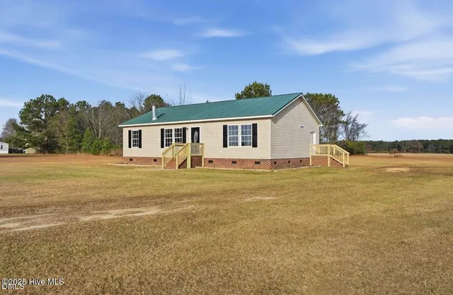 $209,900 | 762 Share Cake Road, Clinton, NC 28328