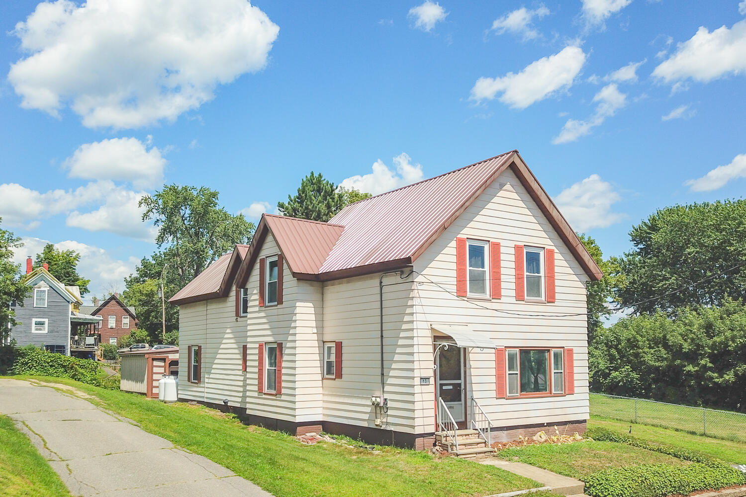 13 Edwards Street Waterville, ME 04901 - Photo 3 of 48 3